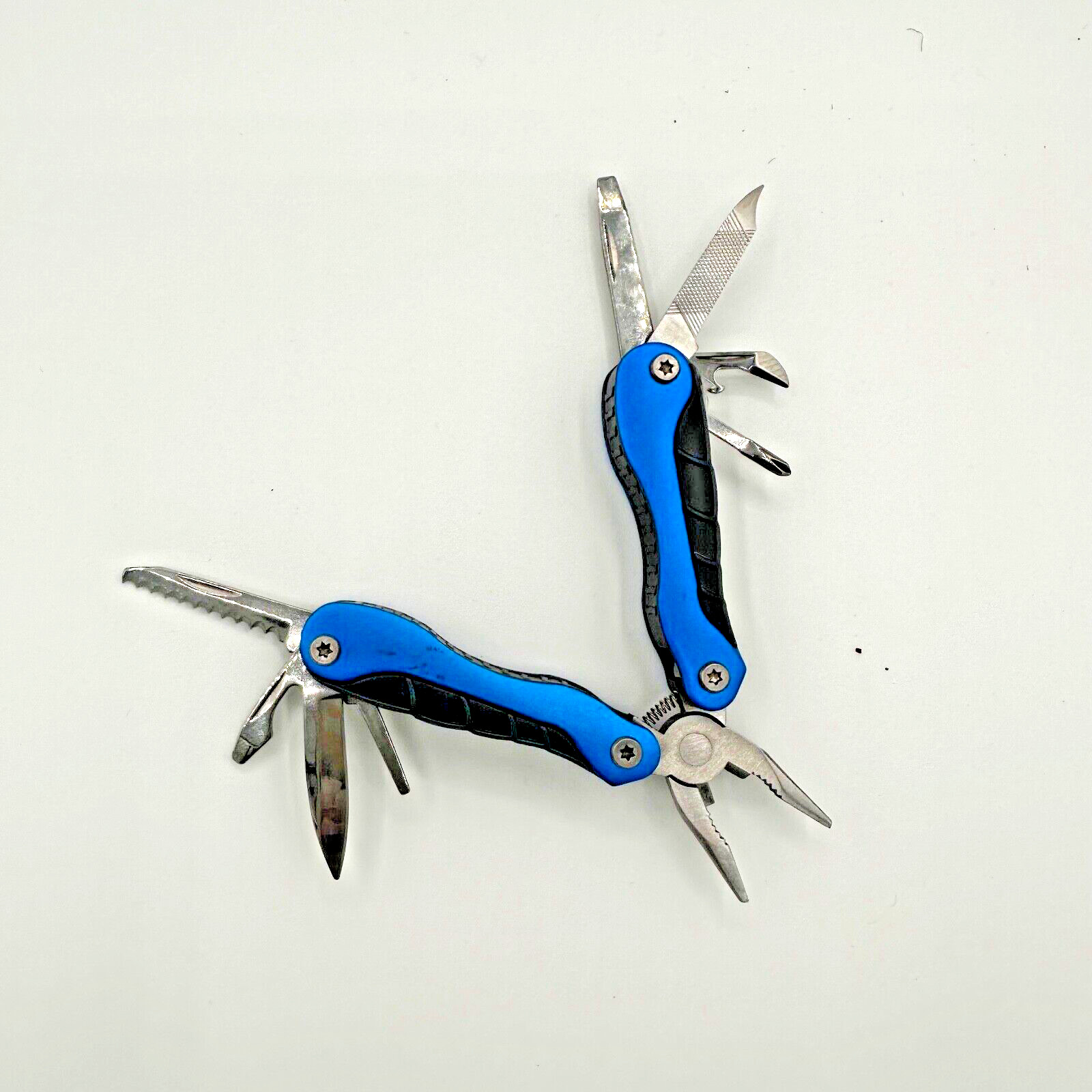 Auto Handle Outdoor Multi-Functional Tool With Buckle Folding Pocket 4.5″L