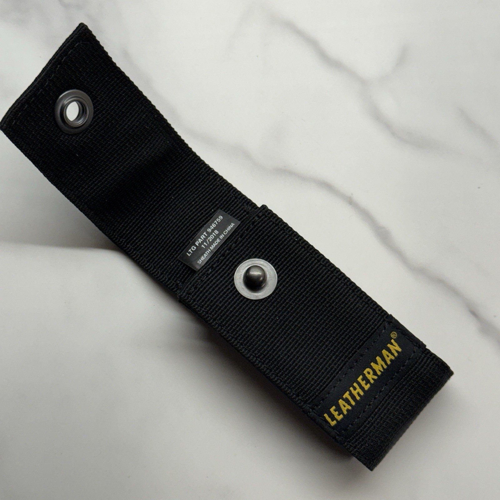 Leatherman Crunch multitool, Snap Button Nylon sheath. Made in USA in 2013