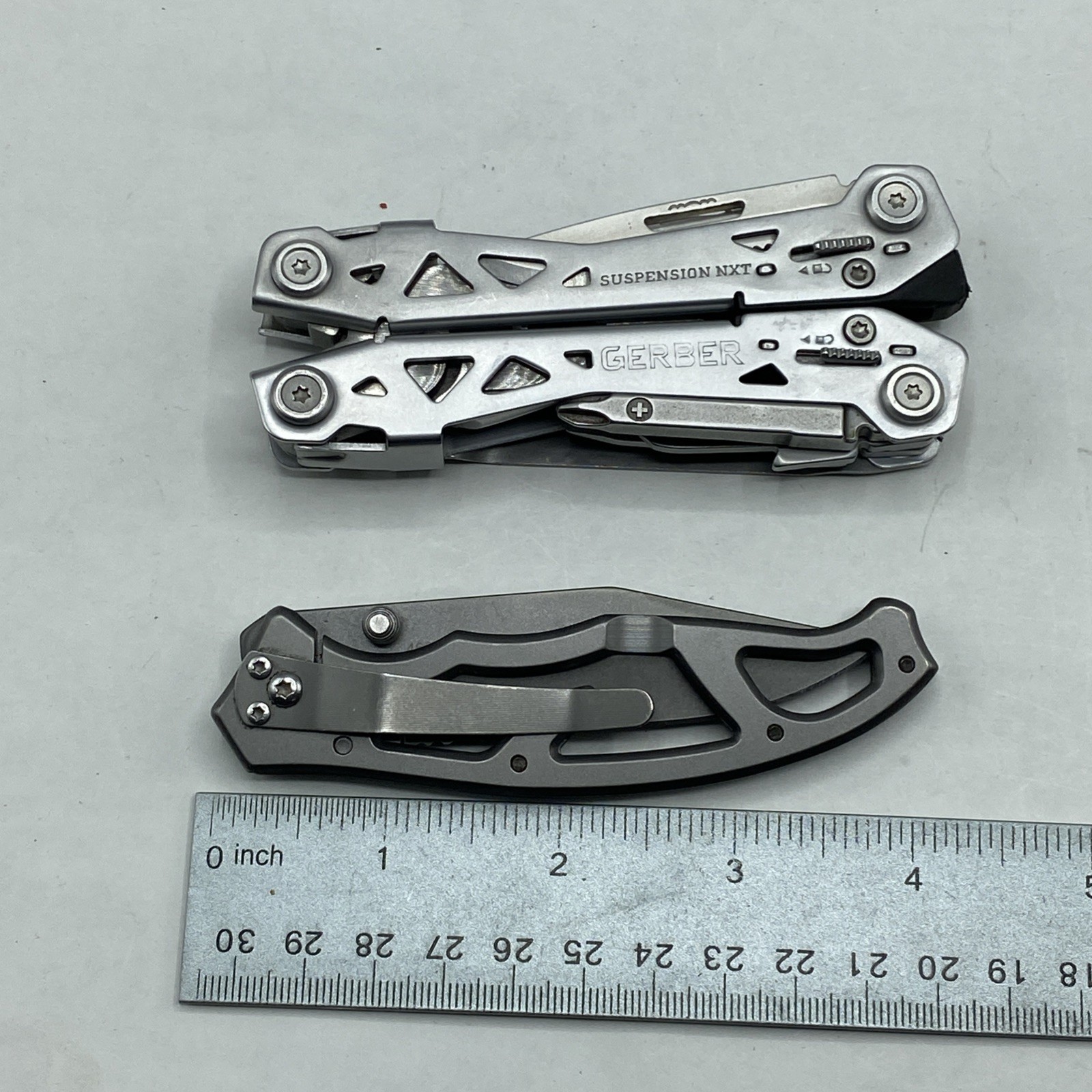Gerber Suspension NXT & Paraframe II Knife Combo – Silver & Ti Grey