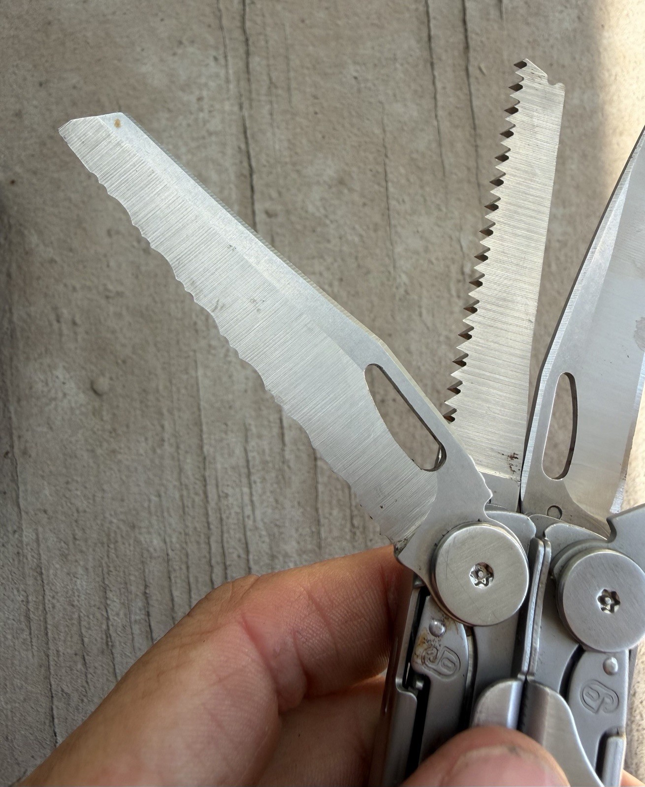 LEATHERMAN WAVE STAINLESS STEEL FOLDING MULTI TOOL IN LEATHER POUCH/CASE, EXC