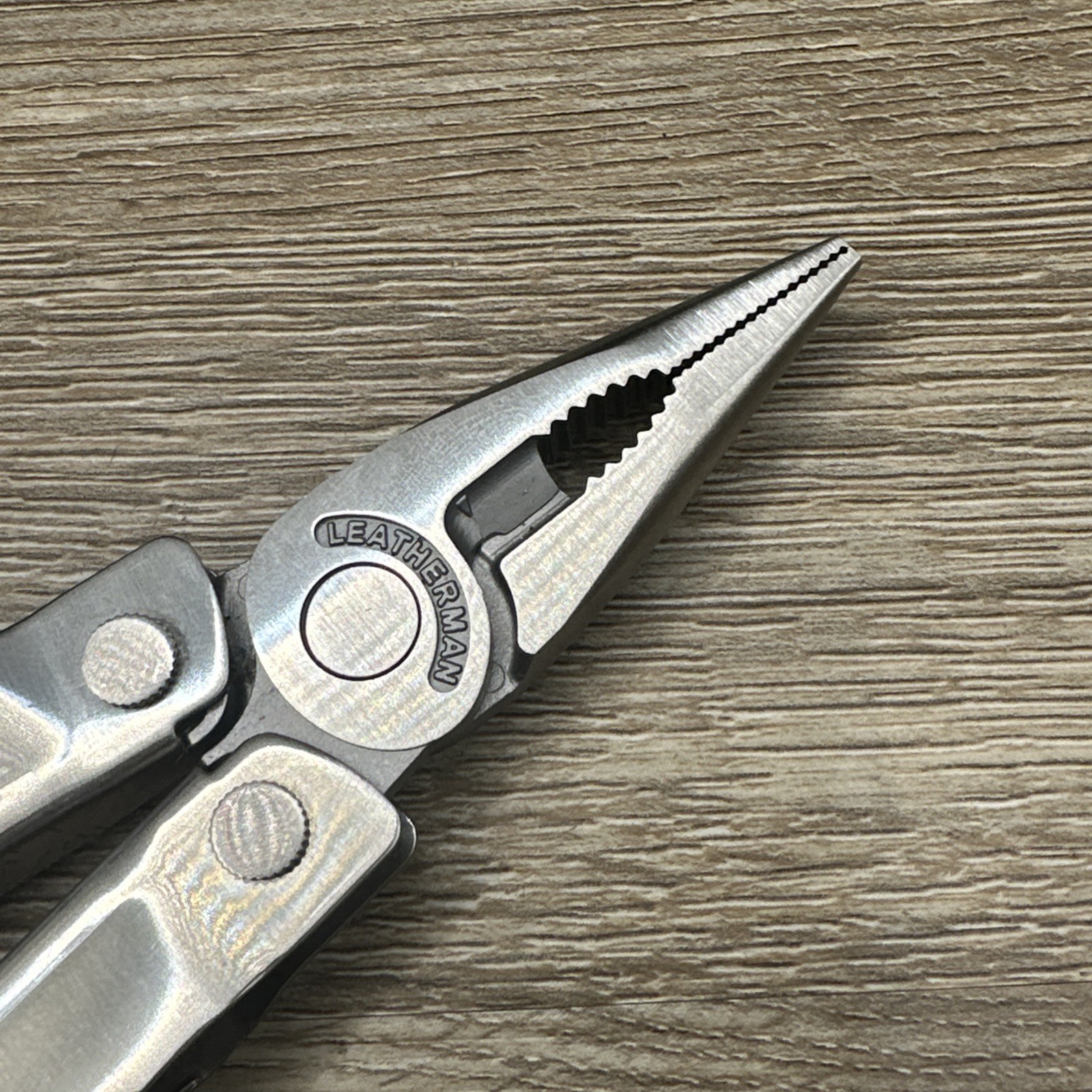 LEATHERMAN Bond Multitool, Stainless Steel Everyday Tool!