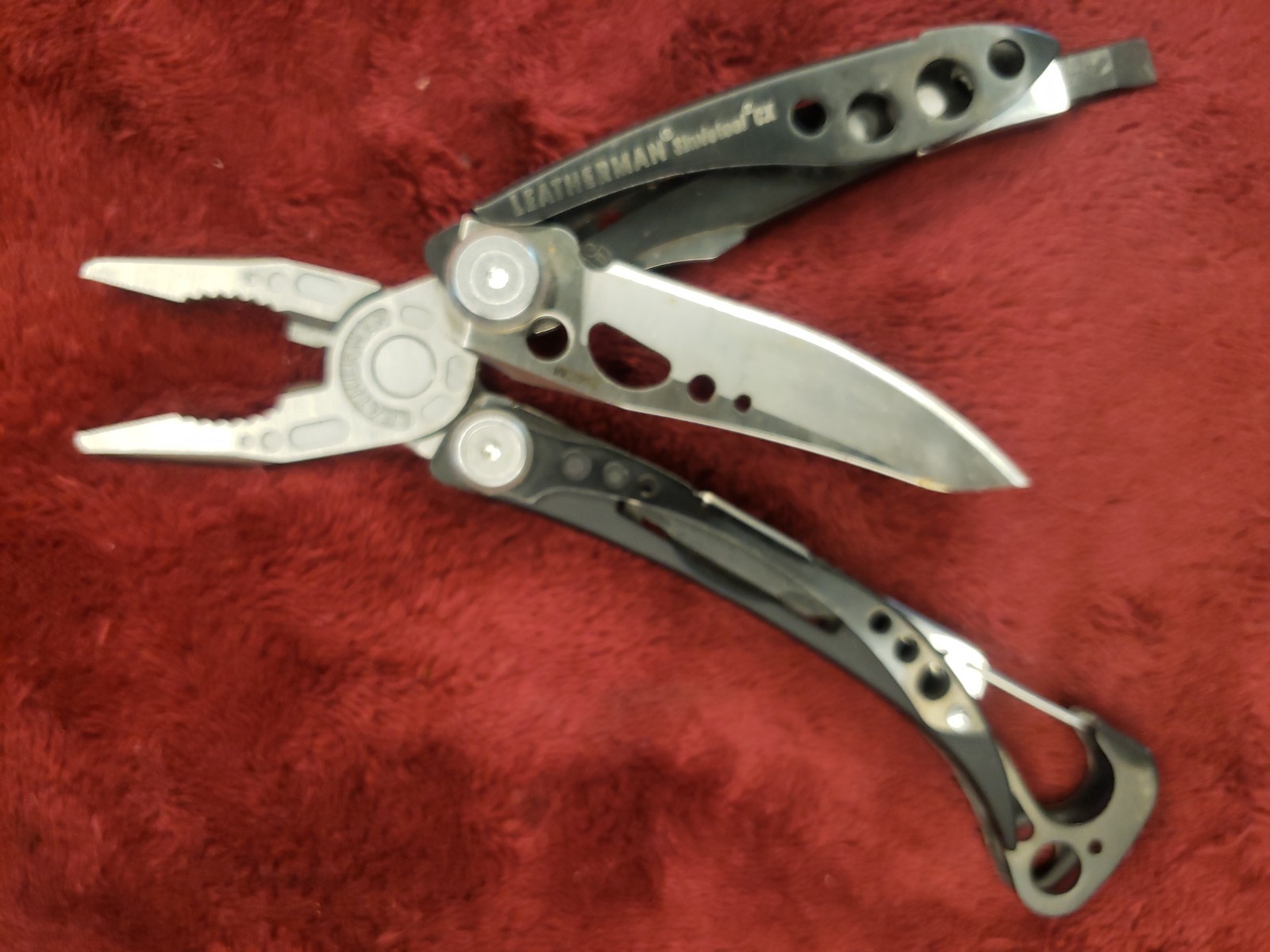 🔪 Leatherman Skeletool CX Multi-Tool Pliers Knife