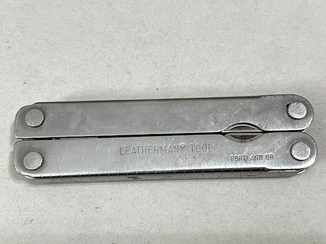 VINTAGE LEATHERMAN Multi Tool Stainless Steel USA Discontinued – Great condition