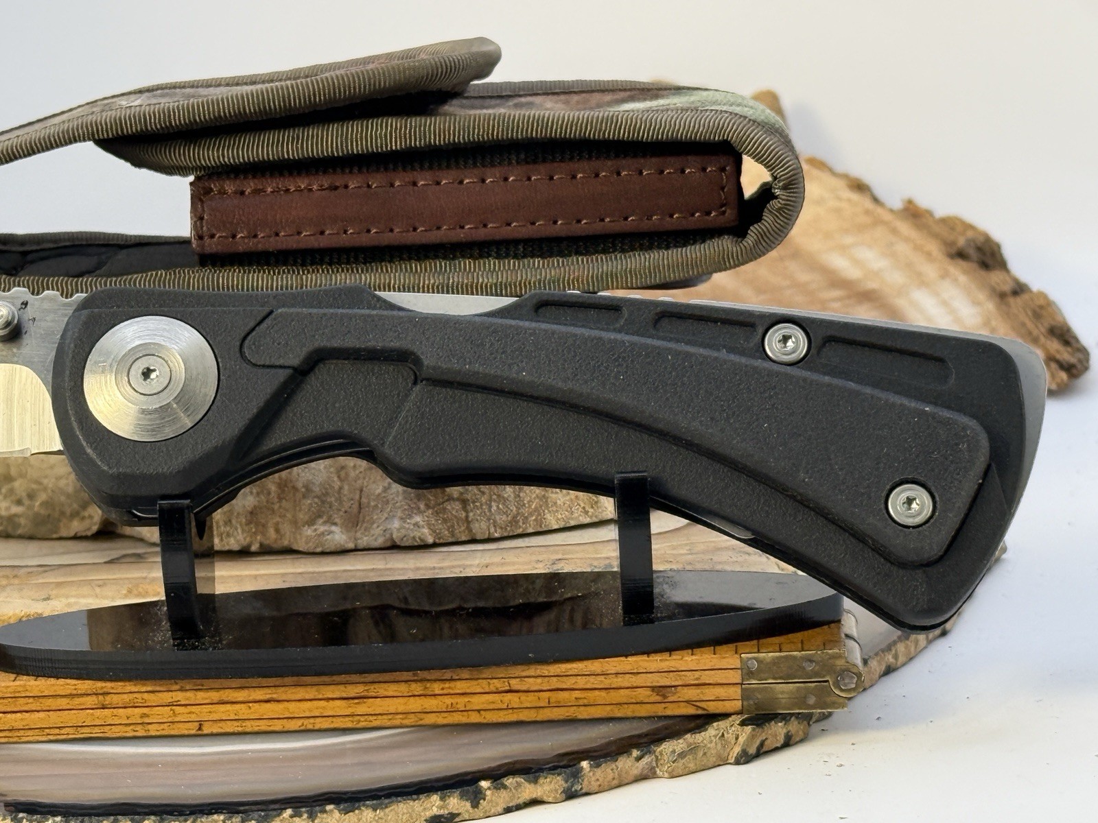 Vintage Leatherman Selway Tactical Knife with original Camo Leather Case–274.26