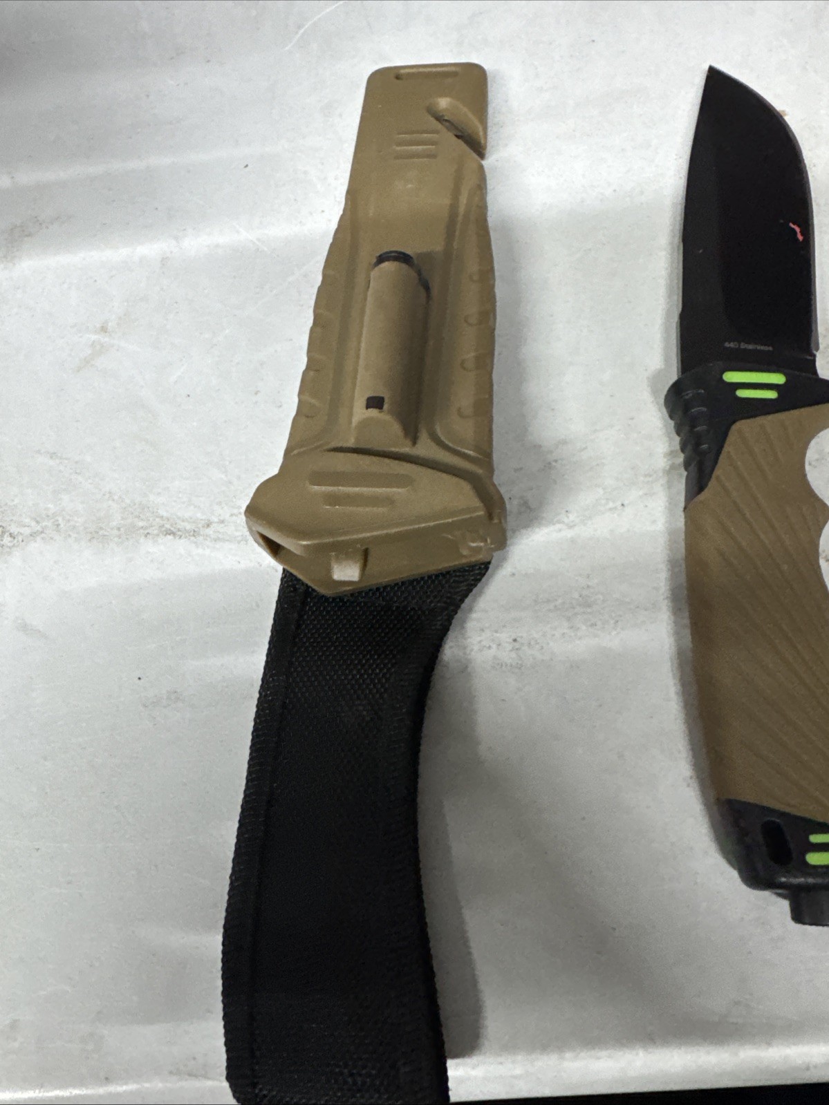 StatGear Surviv-All Hunting Knife – Sheath, Firestarter, Cord Cutter & Sharpener