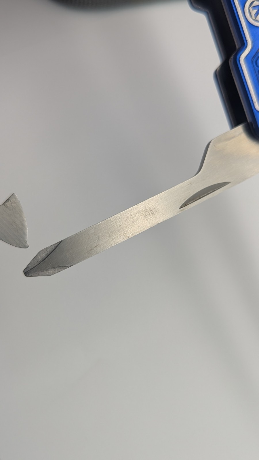 KOBALT MULTI TOOL PUDDY SCRAPPER KNIFE PAINTERS MECHANIC DISCONTINUED PRE-OWNED