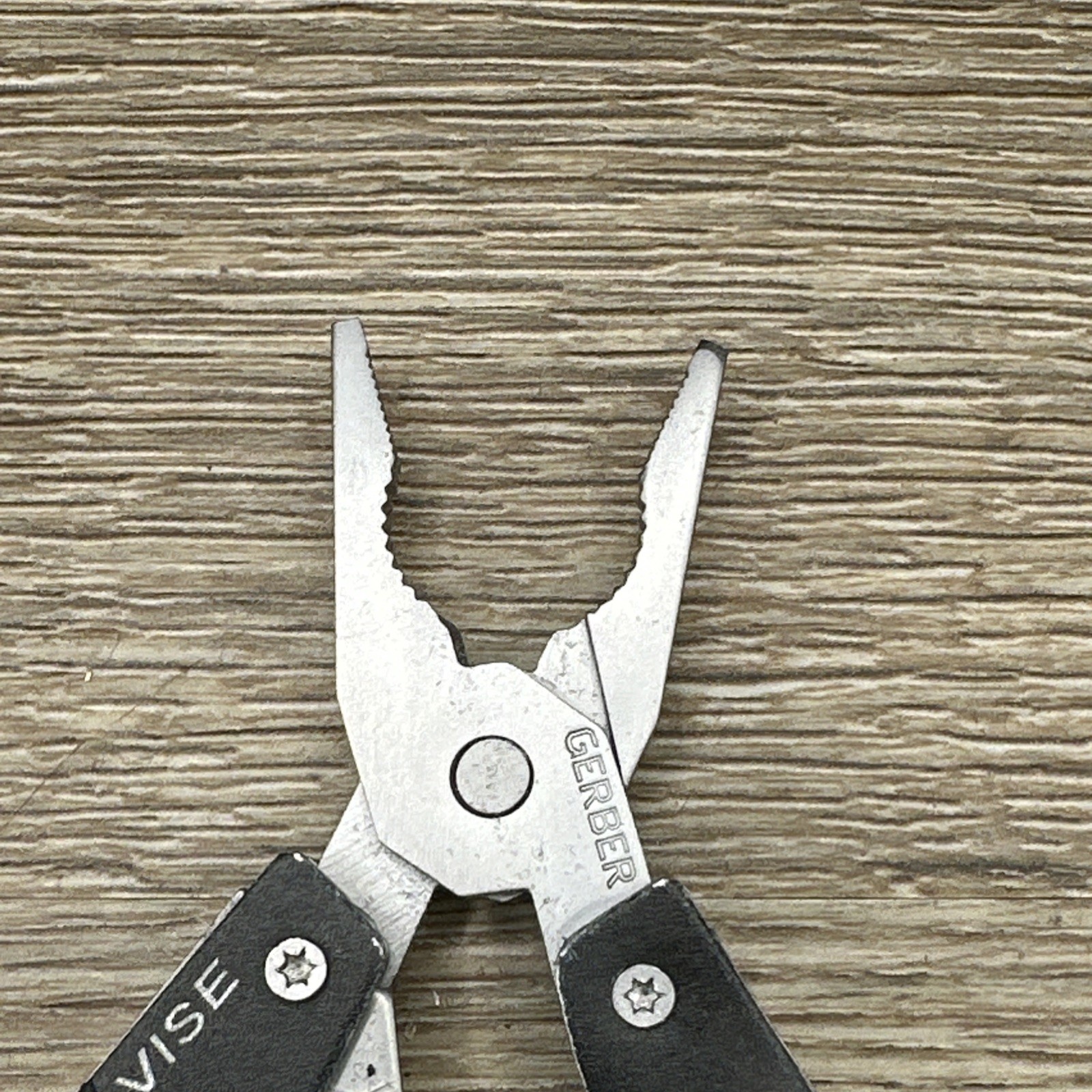 Gerber Vise Multi Tool Multitool Knife Pliers Folding EDC Tool