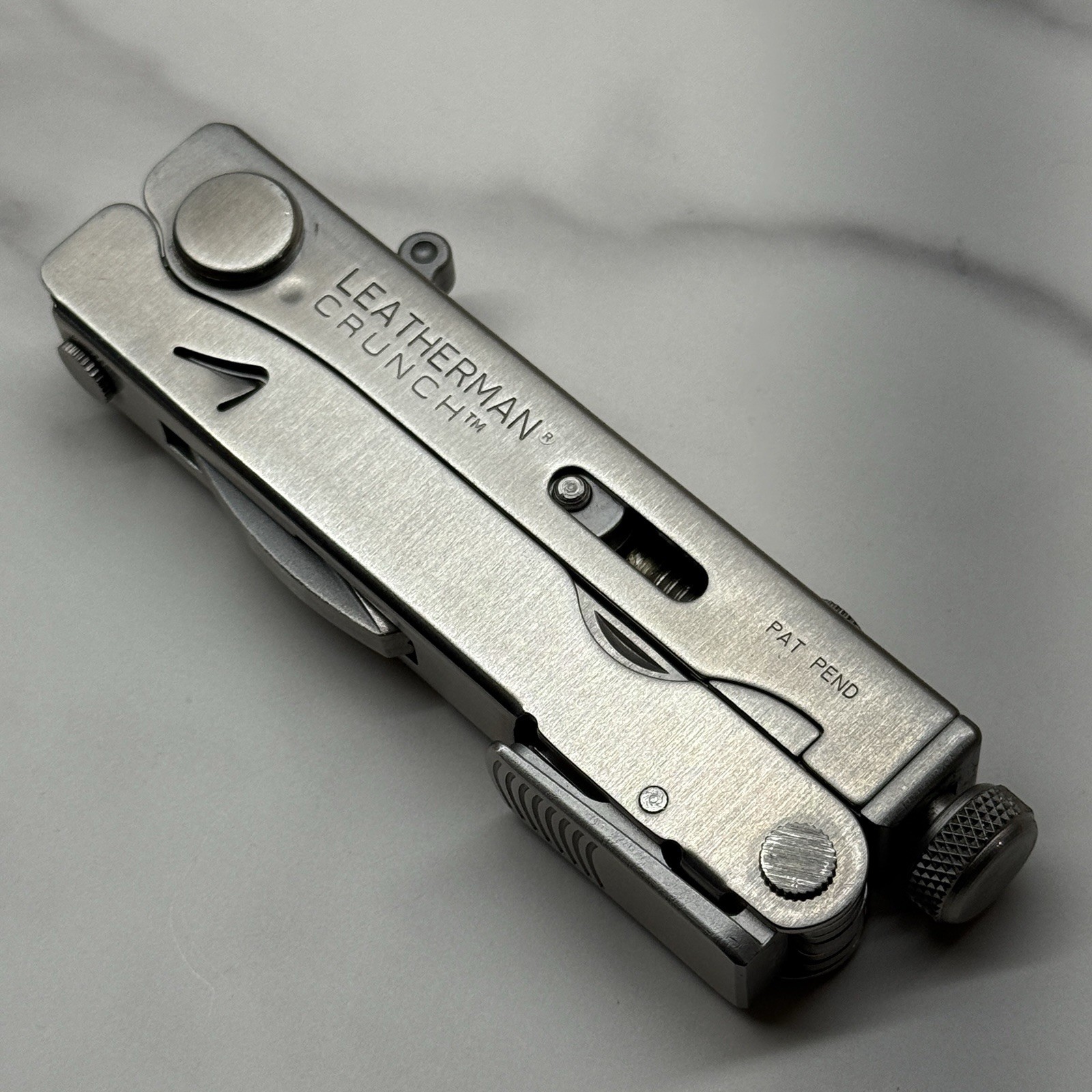 Leatherman Crunch multitool, 100% leather sheath. Made in USA in 2006