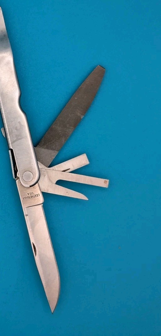 Vintage LEATHERMAN Super TOOL 200 Multi Tool! 07/01 Date Stamp!
