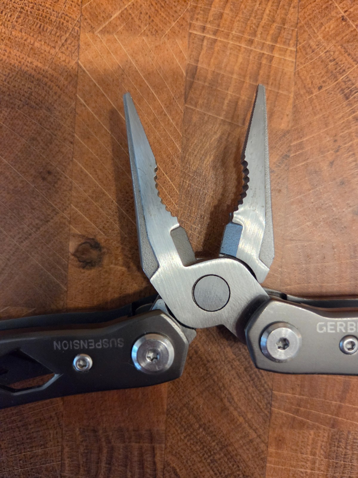 Gerber Gear Suspension 12-in-1 EDC Multi-Plier Multitool Camping & Survival