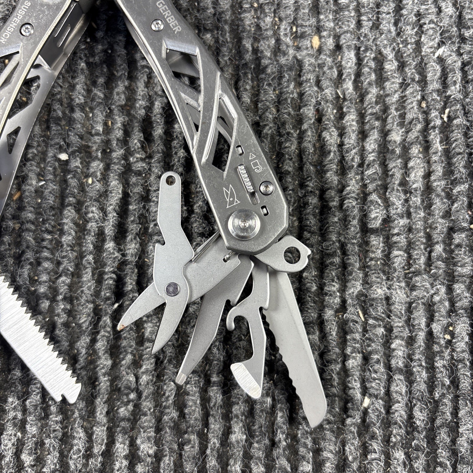 Gerber Suspension Multi-Tool (018)