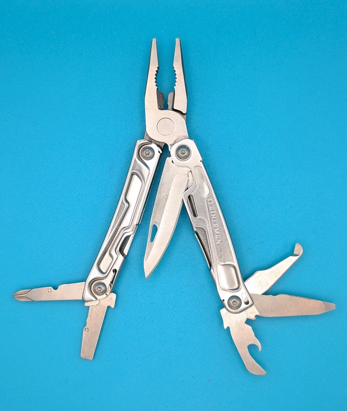 Leatherman Rev 3.8″ Multi-Tool, Stainless!