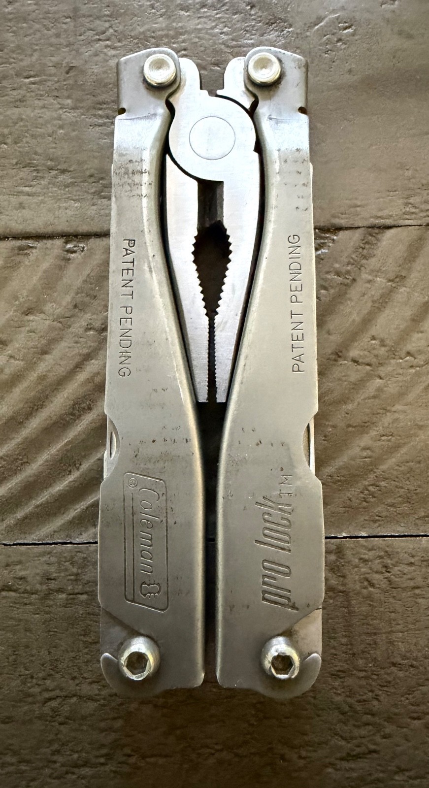 Coleman PRO LOCK Multi Tool Pliers 9 Tools in 1 with Case