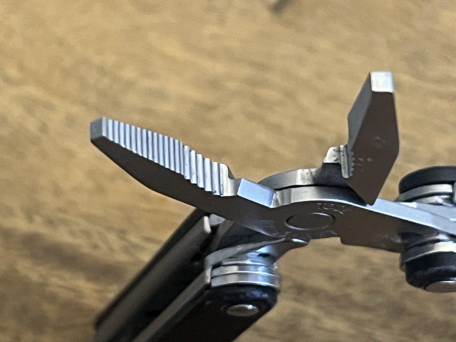 RETIRED Leatherman Squirt PS4 MultiTool Black DISCONTINUED SUPER NICE!