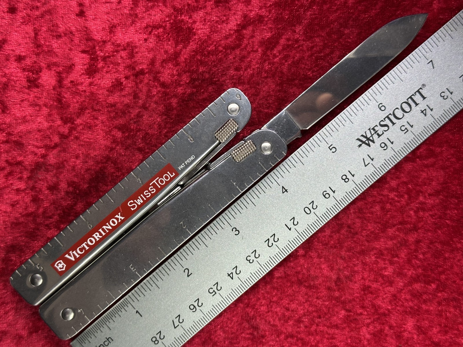 Victorinox SwissTool RS Rescue Stainless Steel Swiss Army Knife Multi-Tool (680)