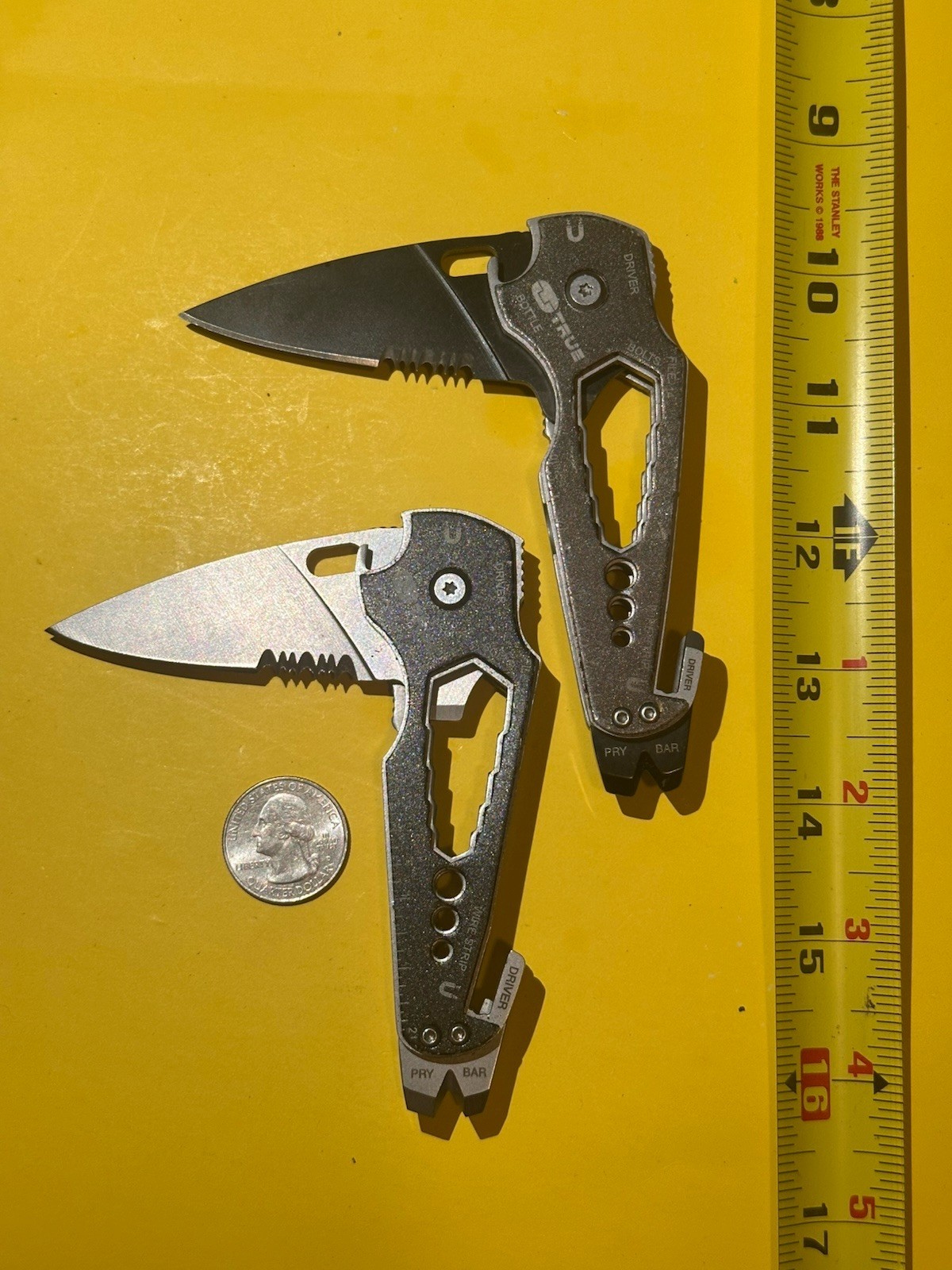Lot Of 2 True Utility SmartKnife 11-in-1 Multi Tool Weatherproof Case TU573