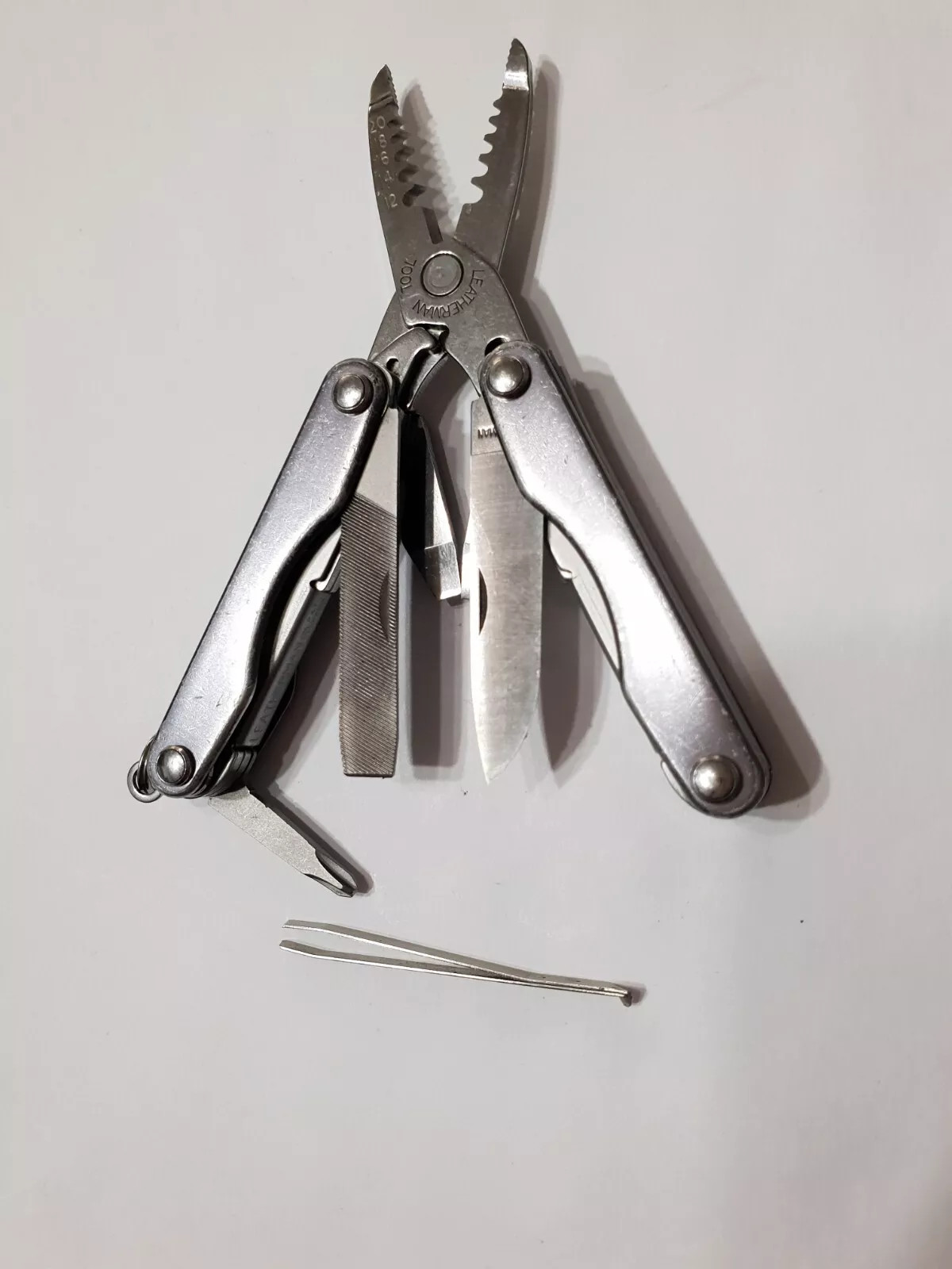 🔥🔥🔥 Leatherman Squirt E4 Stainless Steel Multitool Keychain Rare Gray