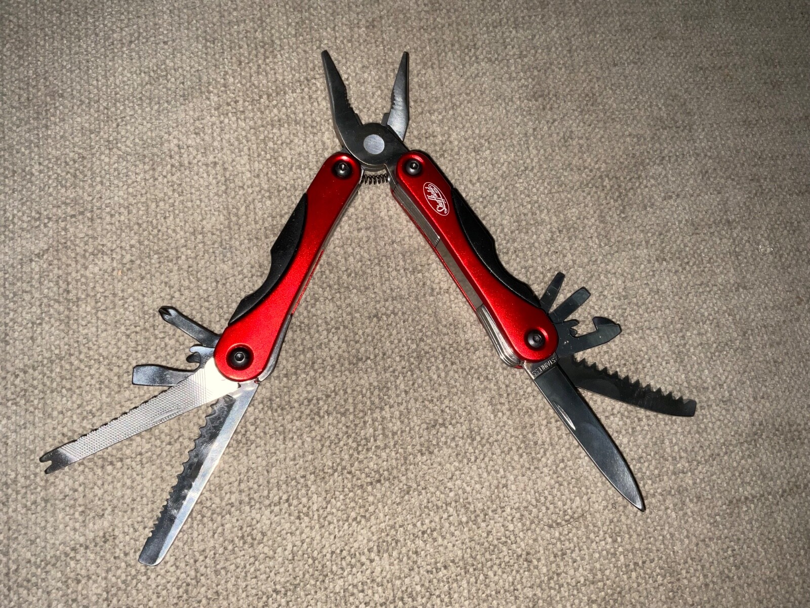 Sheffield Multi-Tool Stainless Pliers + Box Cutter & Utility Pouch See Pics