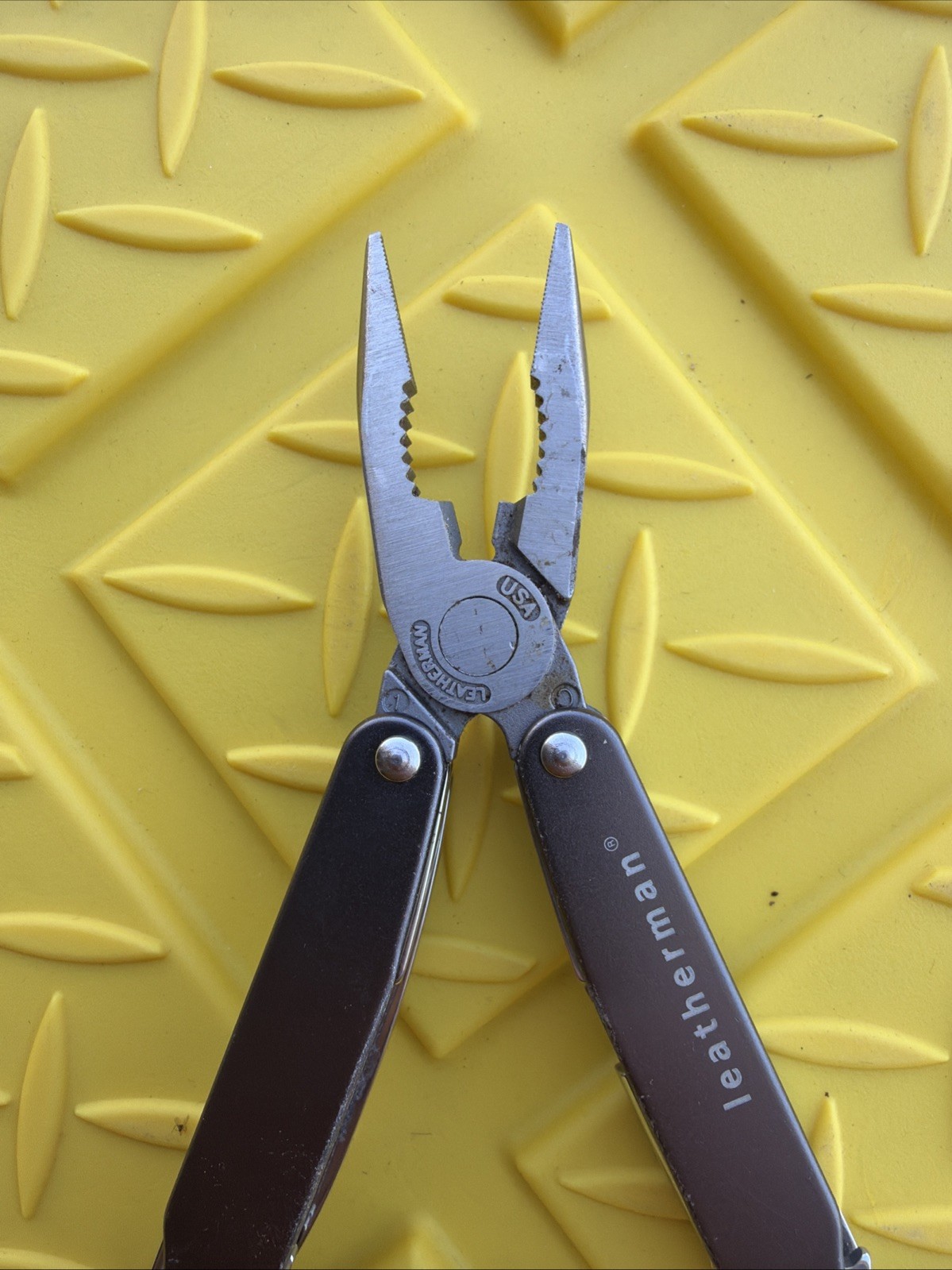 Leatherman Juice S2 Silver Multitool, Discontinued