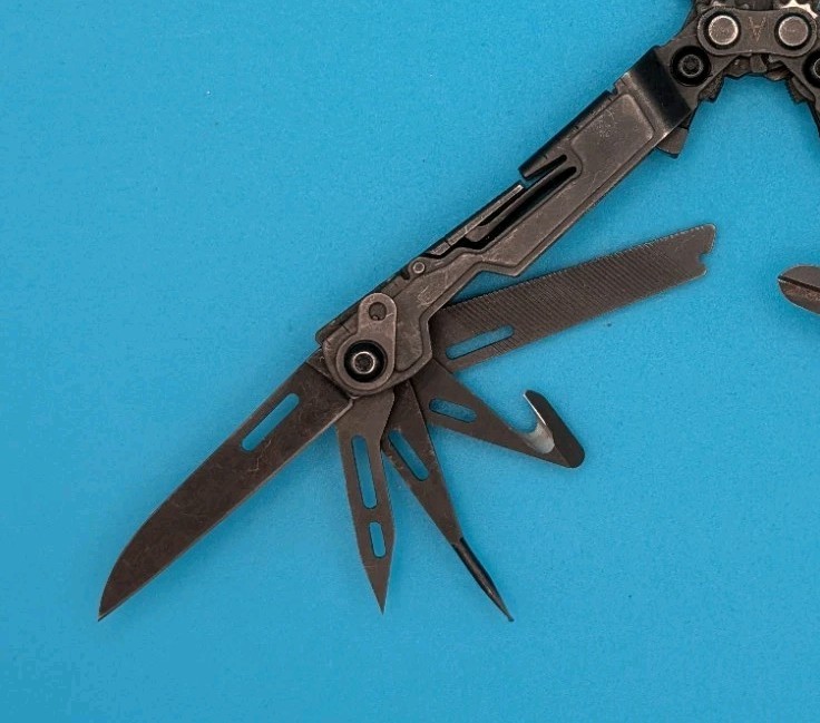 SOG PowerPint Tool Compact Lightweight Black Multi-Tool!
