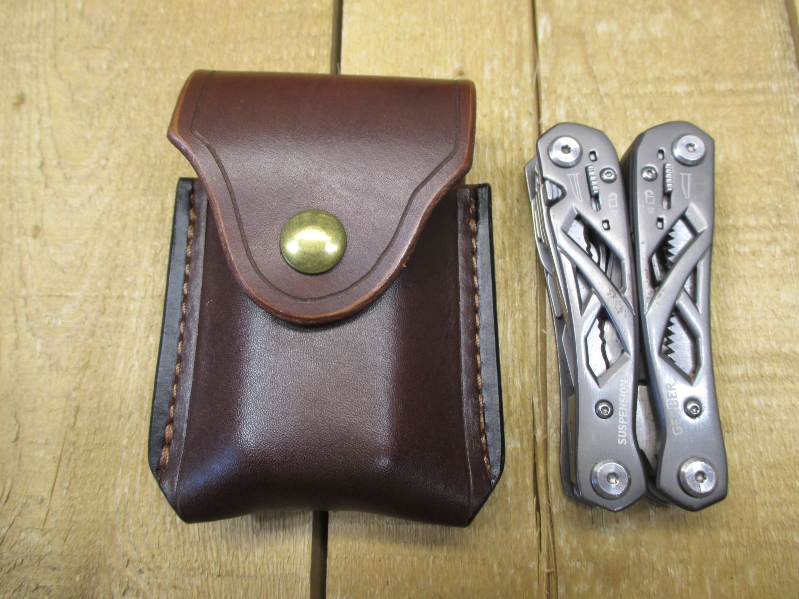 Leather Sheath for Gerber Center Drive or Schrade Tough Multi Tool. R or L Hand