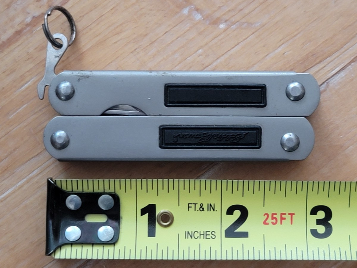 Eddie Bauer 5 Function Multi-Tool – Stainless – Lock Lever – Very Good Condition