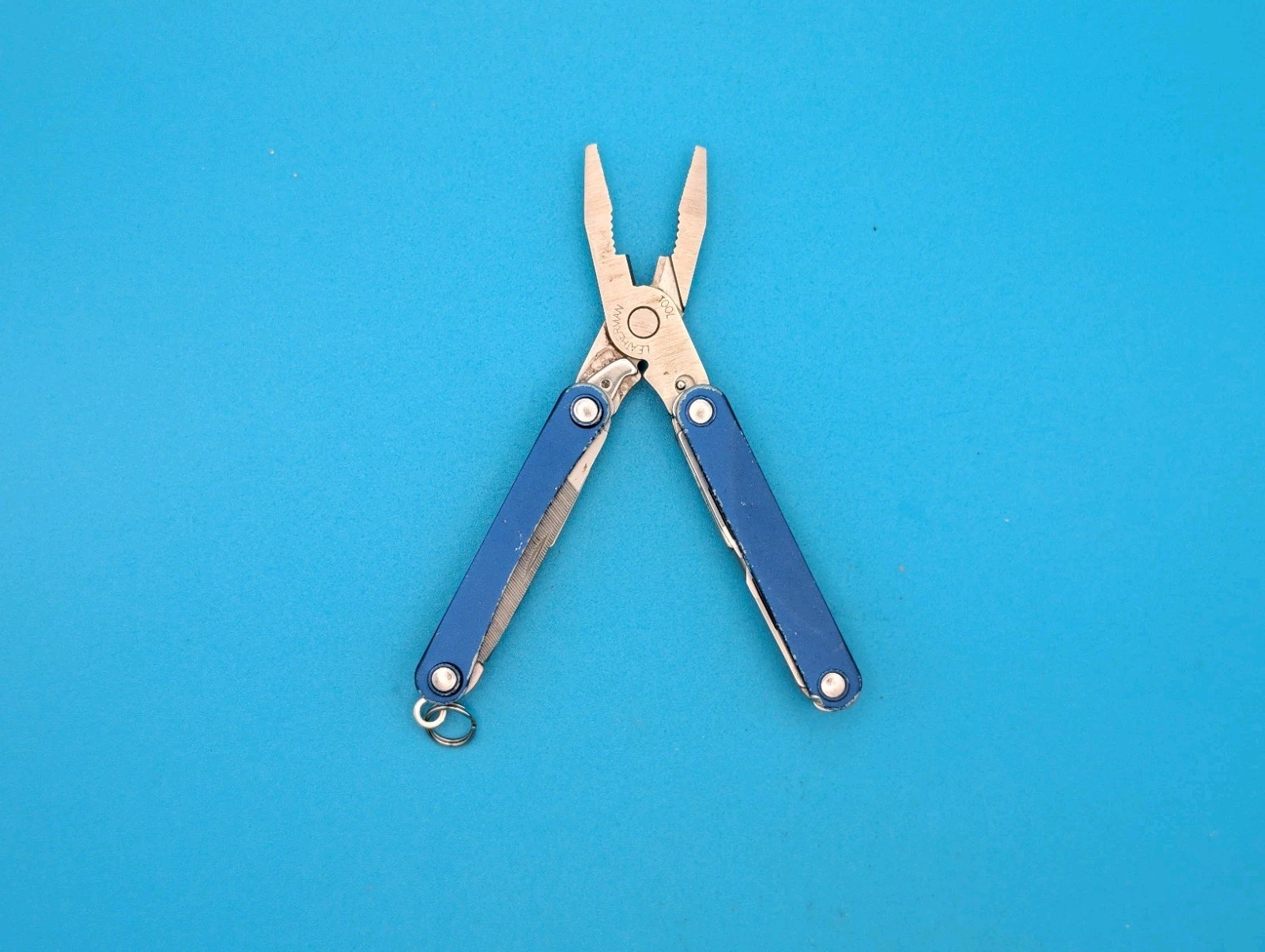 Leatherman SQUIRT PS4 Multi-Tool With Pliers Scissors Knife BLUE!