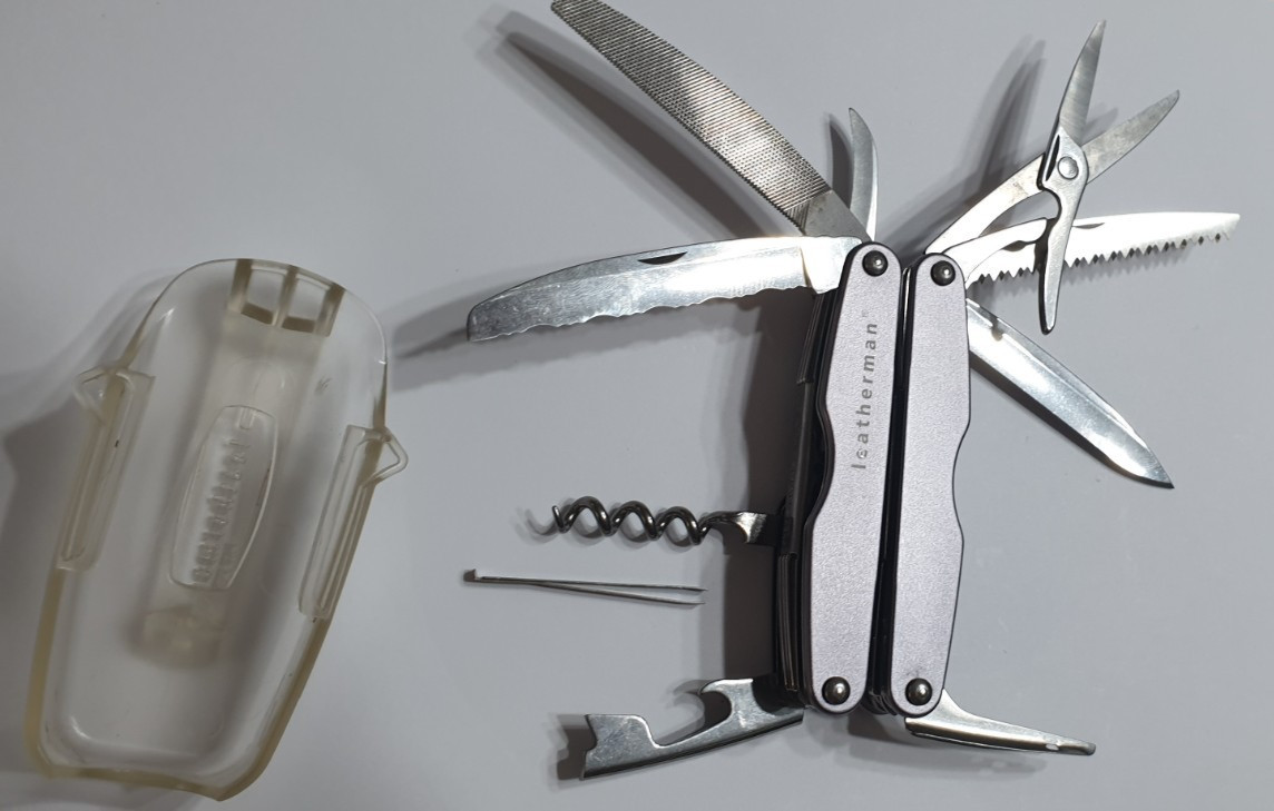 🔥🔥🔥 Leatherman Juice Pro Polycarbonate Case 23 Tools Ltd Ed Costco Mint Rare