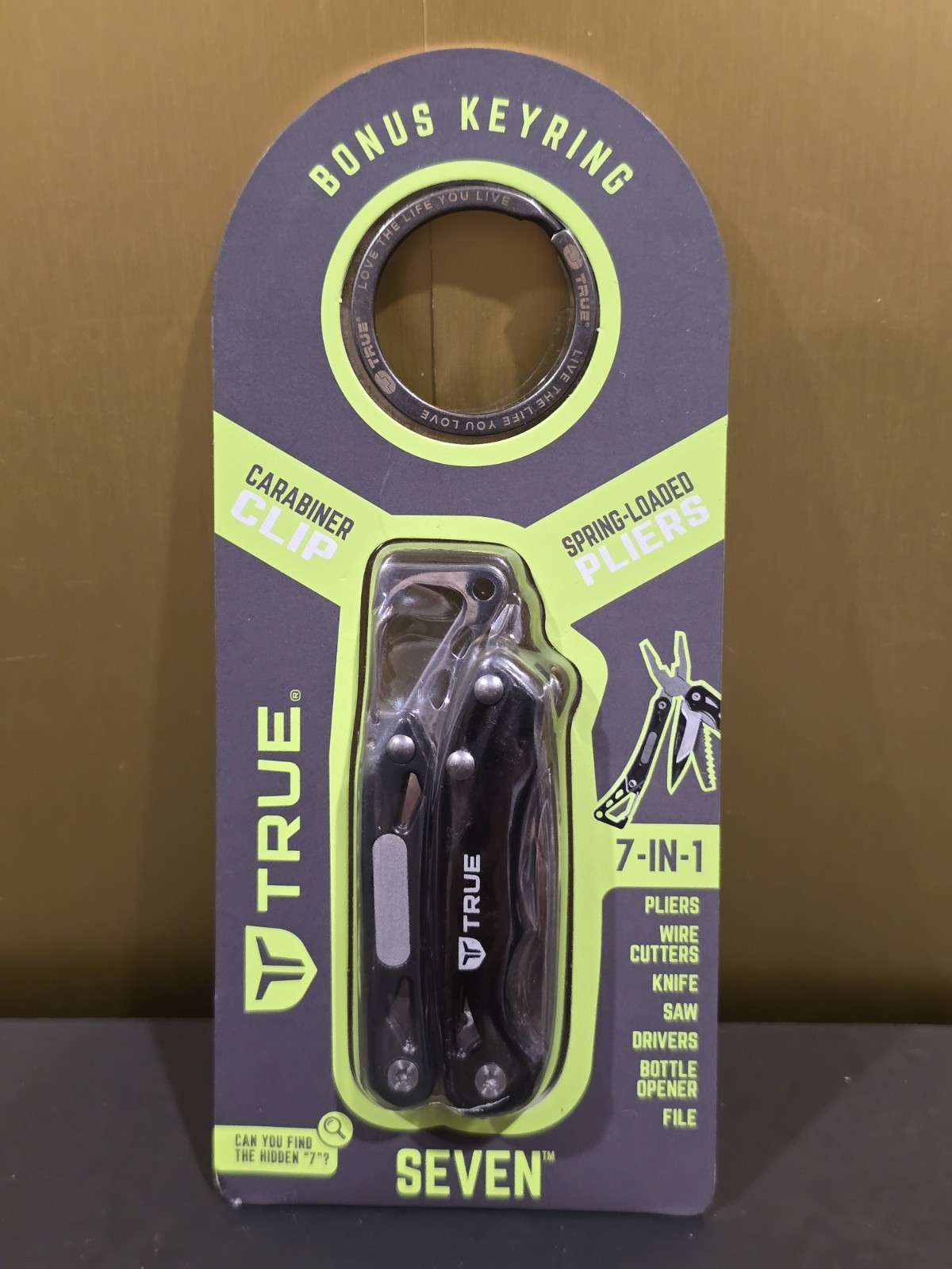 True Utility Seven Multi-Tool 7 in 1 Compact Pocket Knife Quick Release Clip