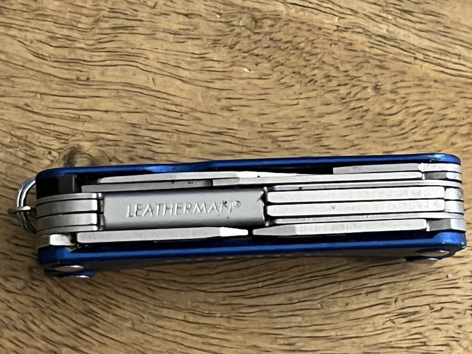 RETIRED Leatherman Squirt PS4 MultiTool Black DISCONTINUED SUPER NICE!