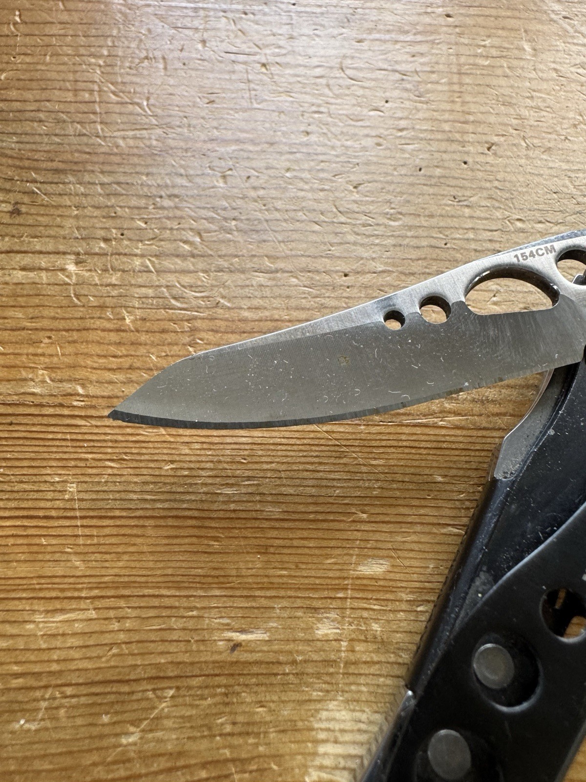 Leatherman Skeletool CX Multitool Plain Blade 154CM Steel Carbon Fiber