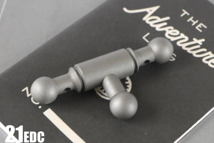 Titanium Outdoor Beat Metal Massage T-stick Crutch Cool Stick EDC Tools