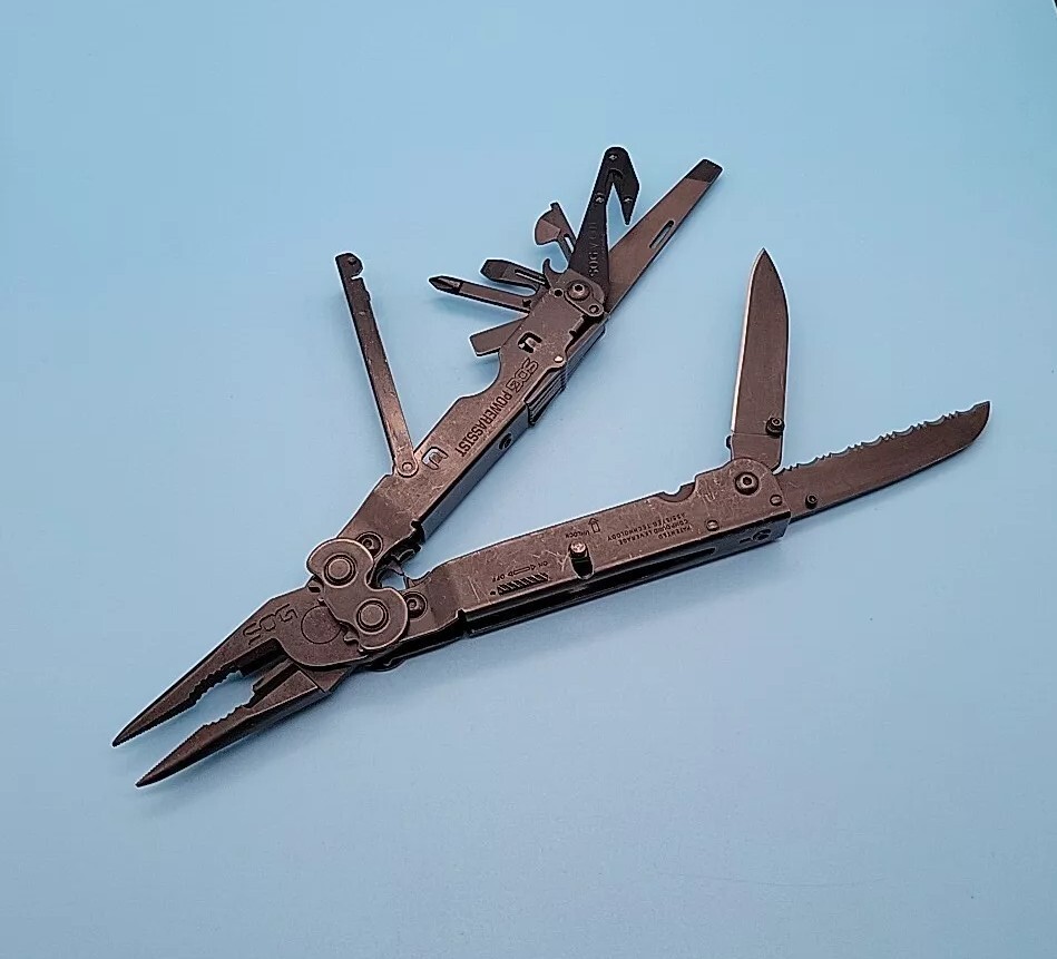 SOG PowerAssist Multi Tool – BLACK- Knives, File, Screwdrivers, V-Cut Tool