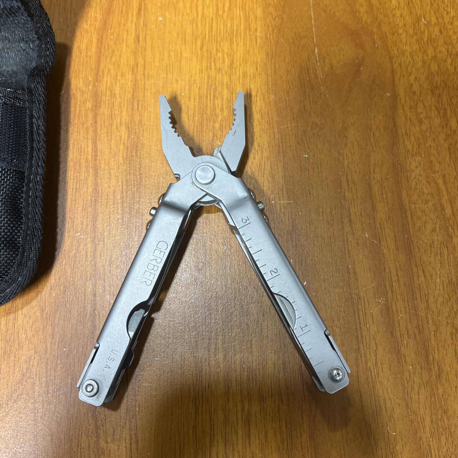 Gerber Multi-Plier 600 Stainless Steel Blunt Nose Multi-Tool with Sheath
