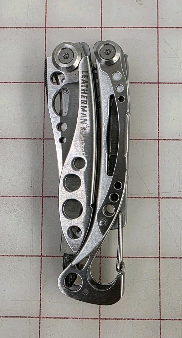 Leatherman Skeletool Multi-Tool Stainless Steel Multipurpose Pliers Excellent