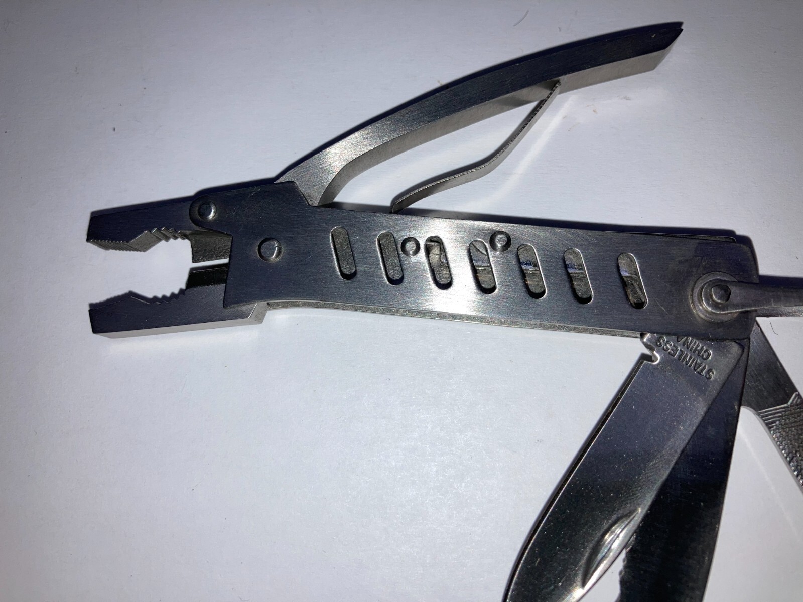 Jaquar Pocket Tool (Multi-Function Pliers/Tools) w/Nylon Case YK-03