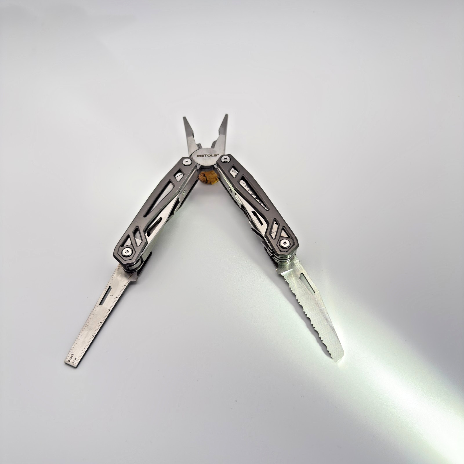 WETOLS Multi-Tool Pocket Knife – 12-in-1 Stainless Steel – Great Condition