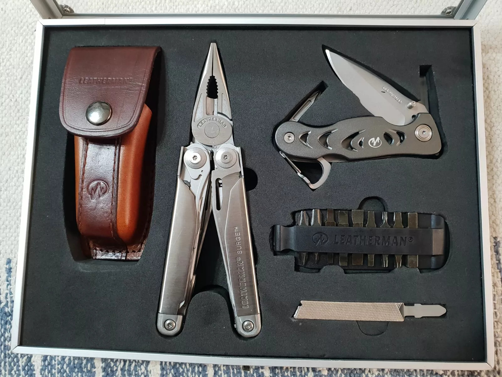 🔥 Leatherman Surge Gen 1 + C308 Knife Leather Premium Sheath New Collectors Set