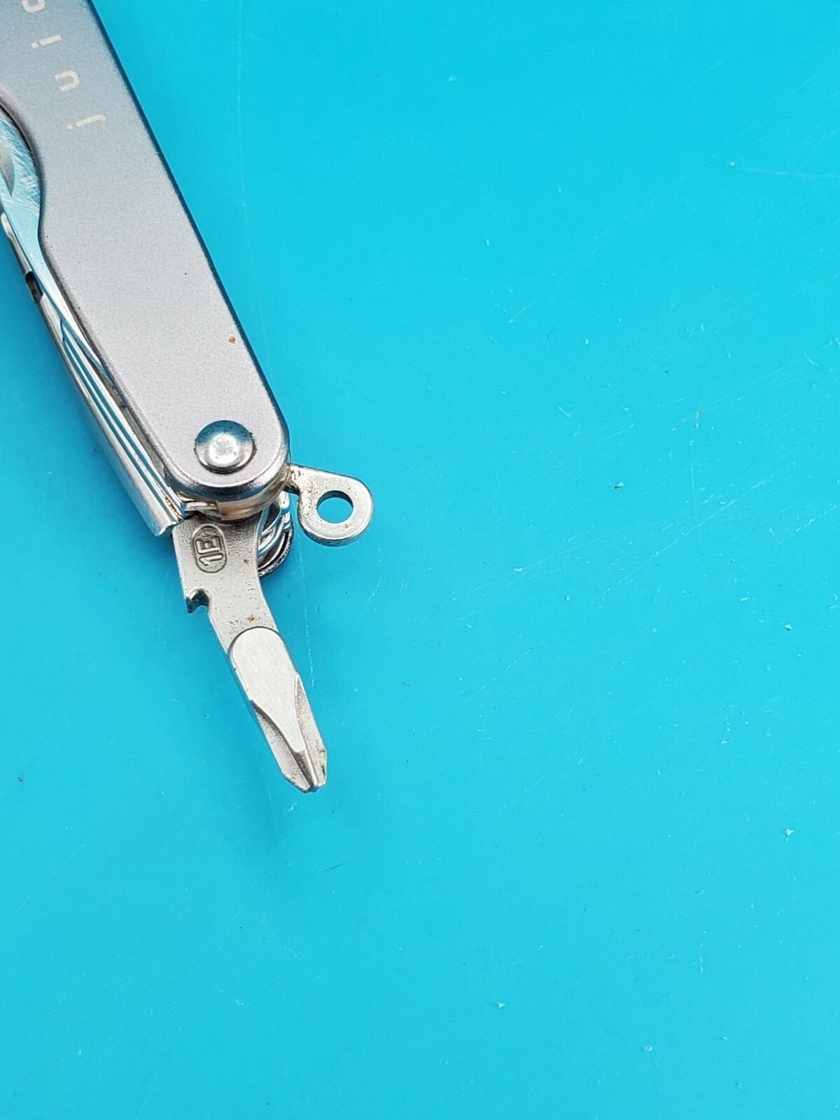 Retired Leatherman Juice PRO Gray Multi-tool! RARE! WITH SHEATH!