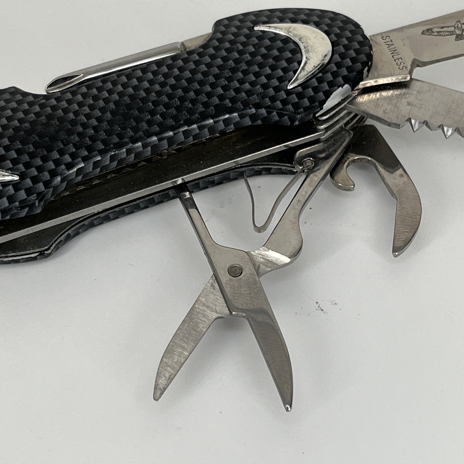 Appalachian Trail Gray Carbon Fiber Pattern Swiss Knife Multi Tool -10 Tools