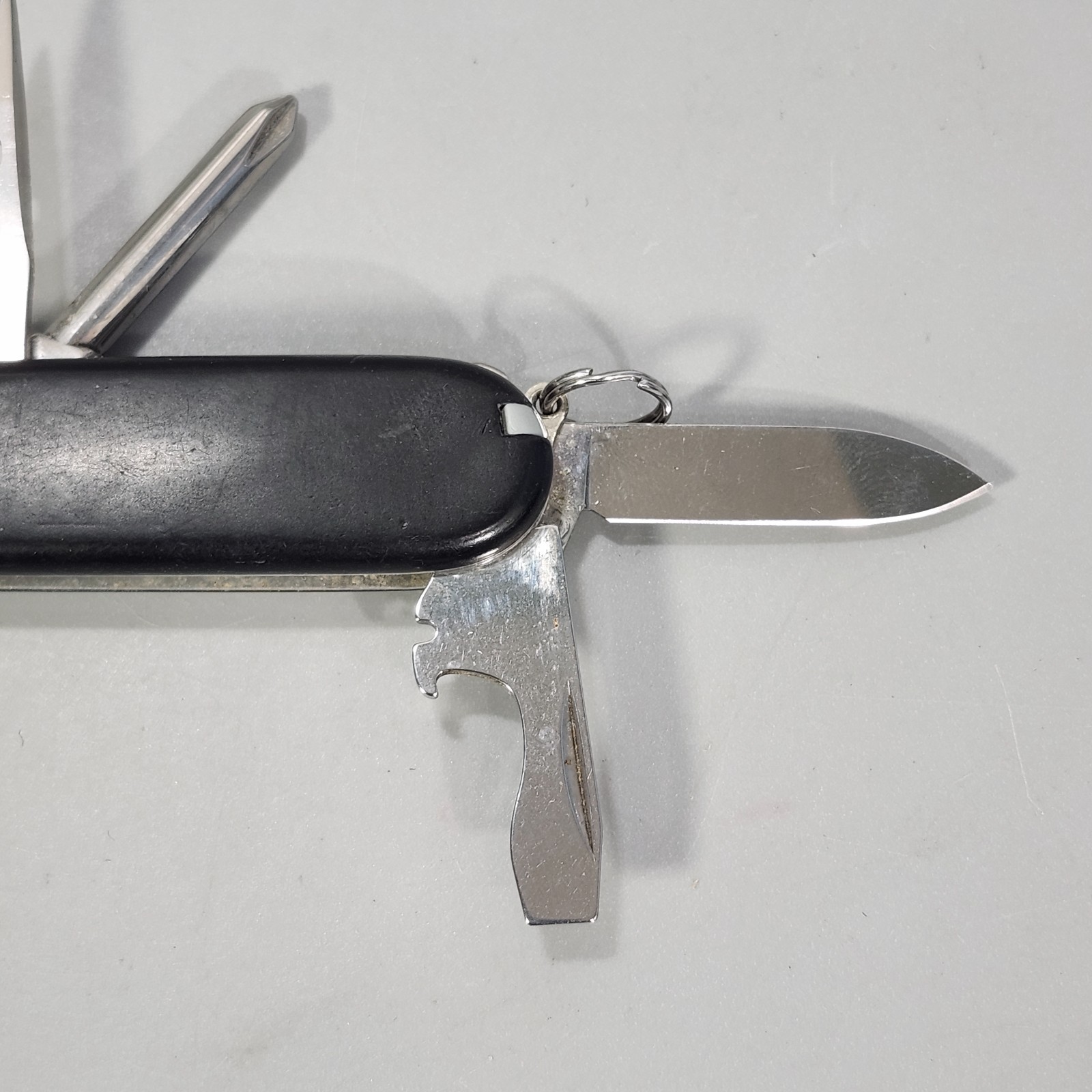 Leatherman Micra Black Swiss Army Knife Victorinox Sussie Officer Multi-Tool Lot