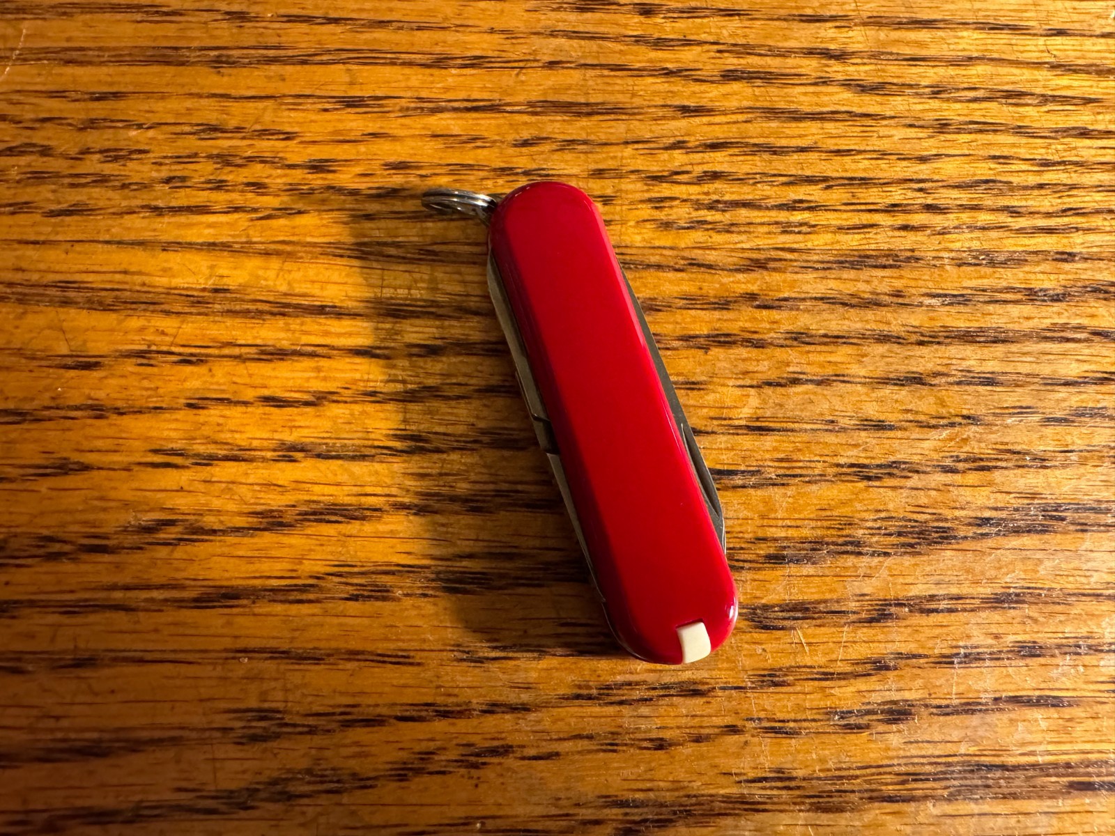 New Victorinox CLASSIC SD Swiss Army Knife Red New in Box