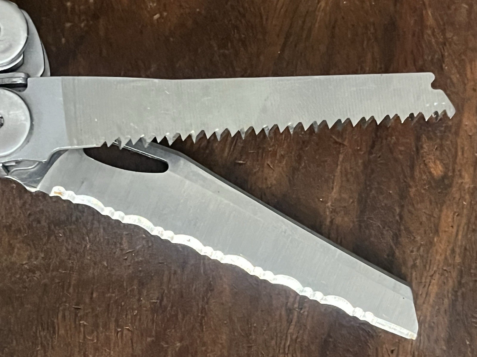 Leatherman Wave Multi-Tool Knife Great Condition!! w/New Molle Sheath ~TASKCo