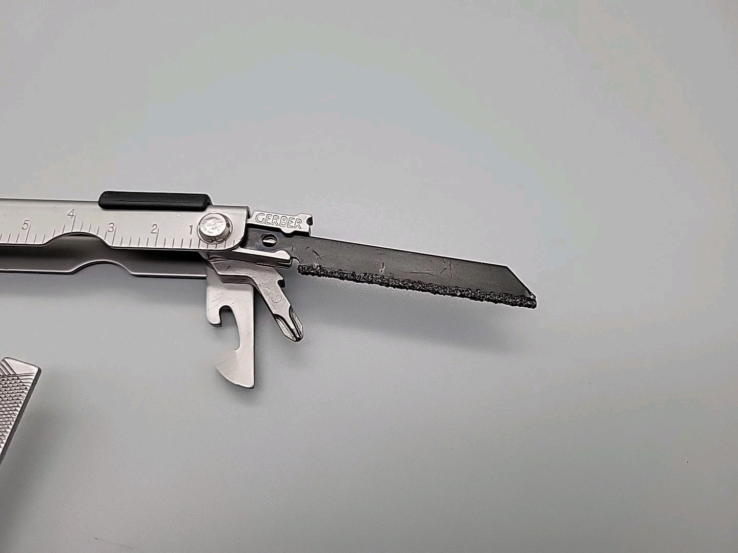 Gerber MP600 Multiplier Multi-Tool /w REMGRIT – Carbide Cutter Pliers