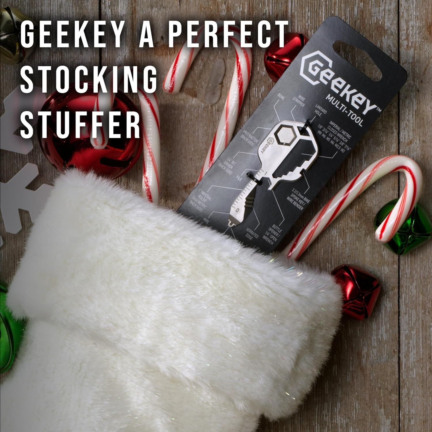 Lightweight Keychain Multitool – 16 Functions for Quick Fixes and Adventures