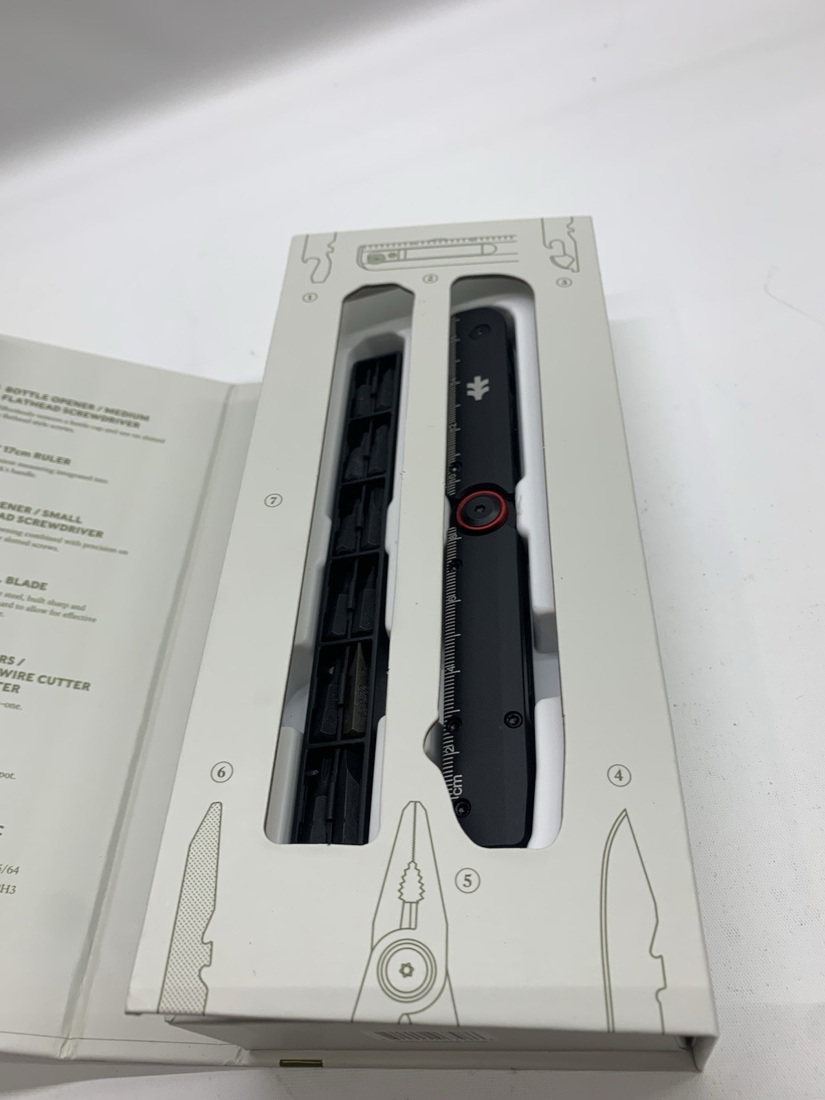 Swiss Tech Taktstock AUS-8 Steel Blade 26-in-1 Folding Multitool Kit Compact