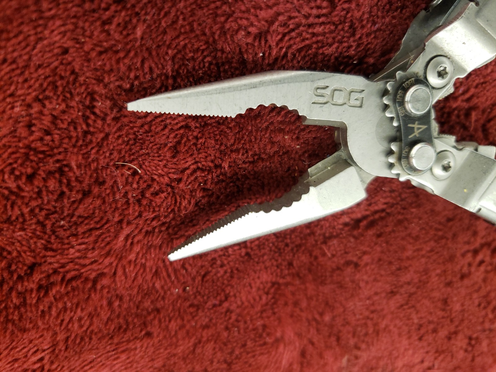 🔪🔪🔪 SOG PowerPint Multi-Tool Pocket Knife Folding Pliers