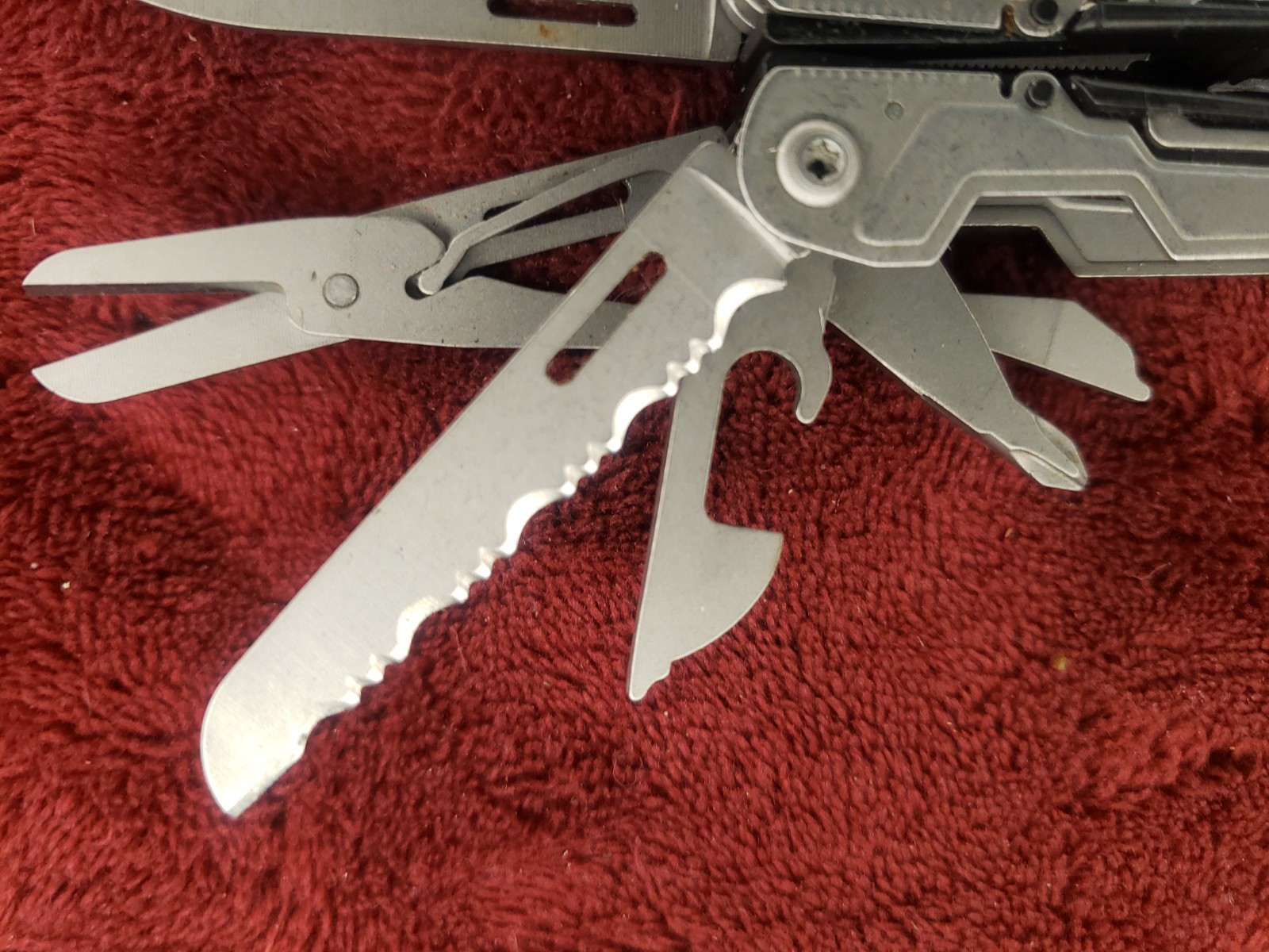 🔪🔪🔪 SOG PowerPint Multi-Tool Pocket Knife Folding Pliers