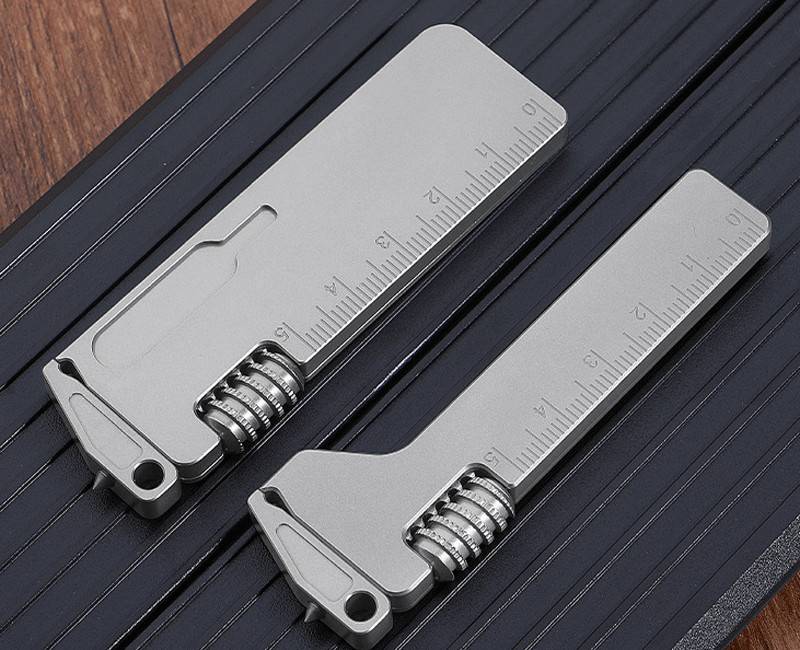 Pocket Titanium Alloy Multi Tools Bottle Opener Screwdriver Outdoor Gadget EDC