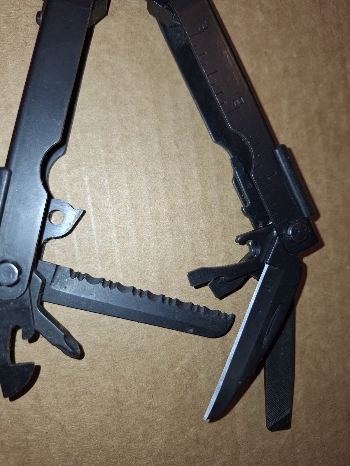 1 BLACK GERBER 600 MULTIPLYER Multi Tool EXCELLENT lot Y5